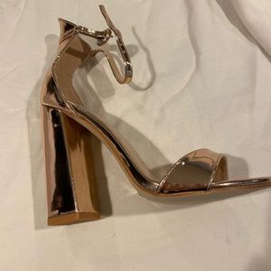 Brand new!! Fashion Nova rose gold heels size 7.5